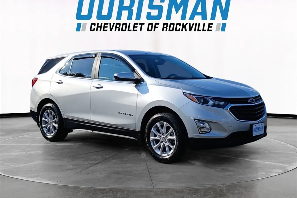 2021 Chevrolet Equinox LT photo 1