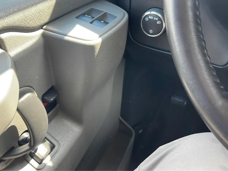 2019 Chevrolet Express 2500 Cargo photo 1