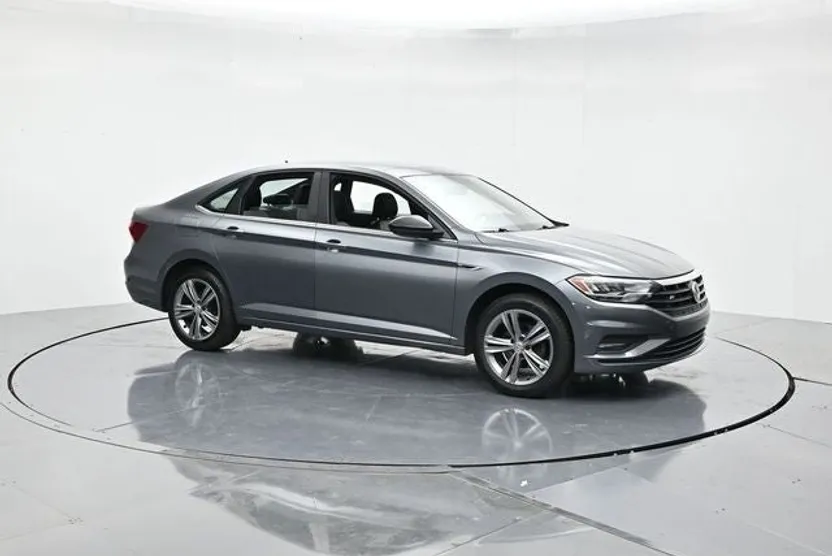 2019 Volkswagen Jetta R-Line photo 1