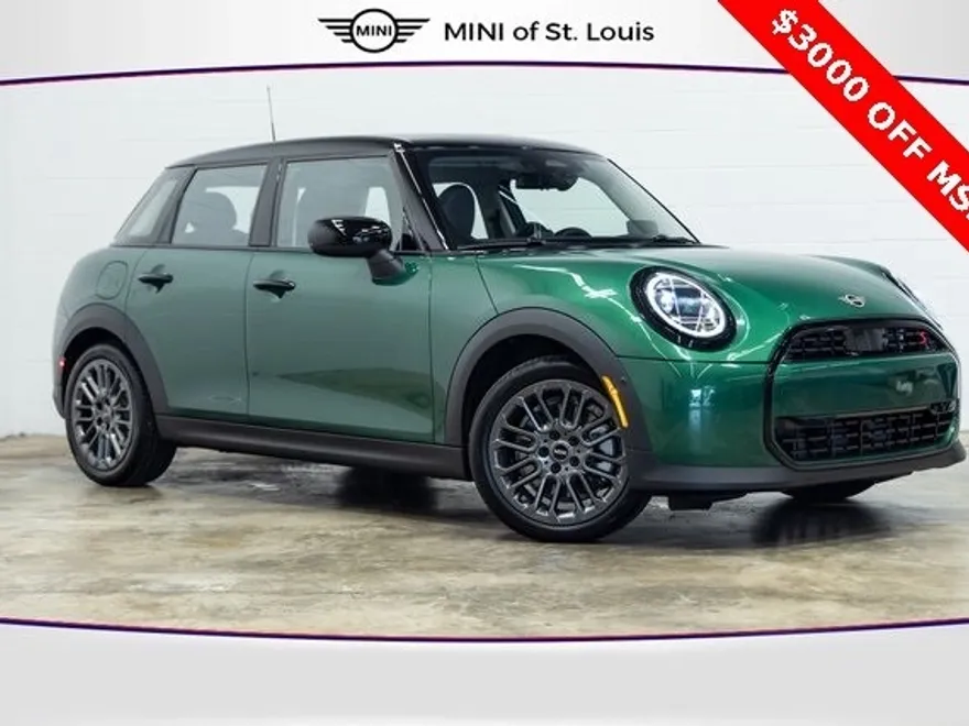 2025 Mini Cooper 4 Door Hardtop Signature photo 1