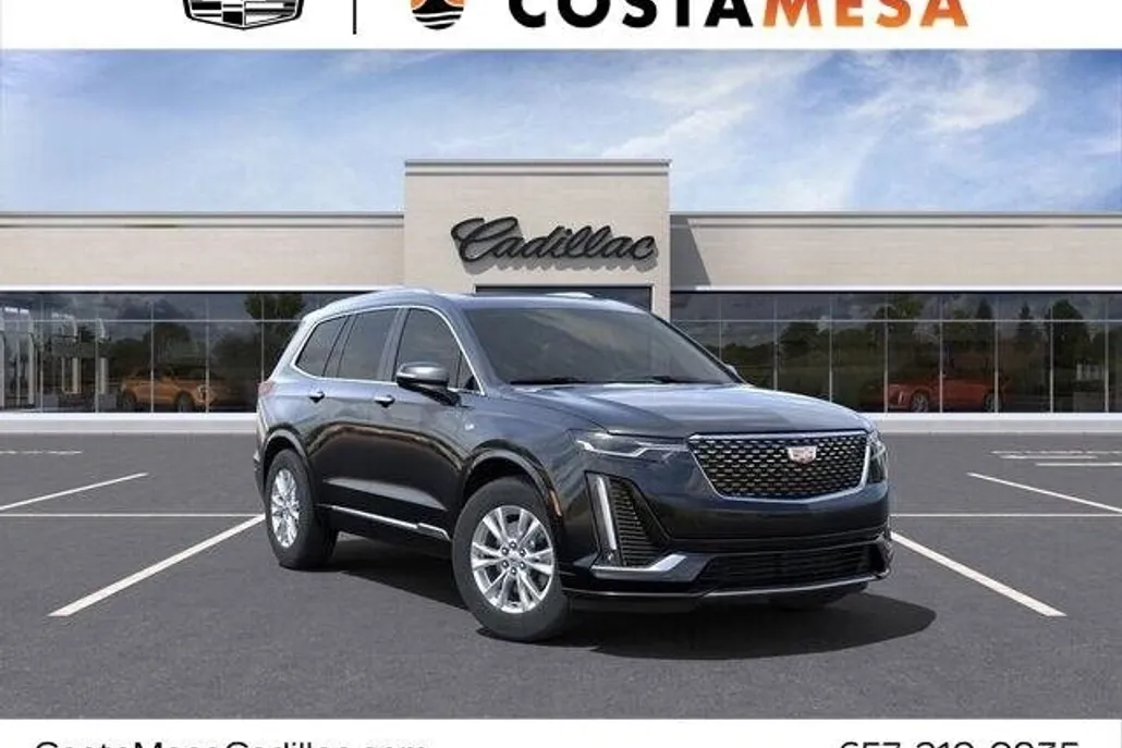 2025 Cadillac XT6 Luxury photo 1