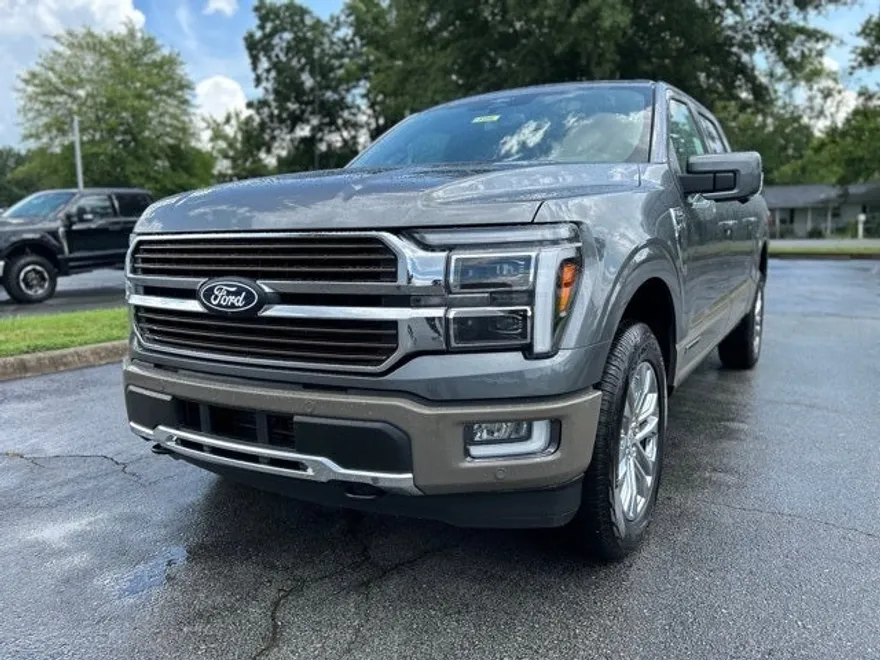 2025 Ford F-150 King Ranch photo 1
