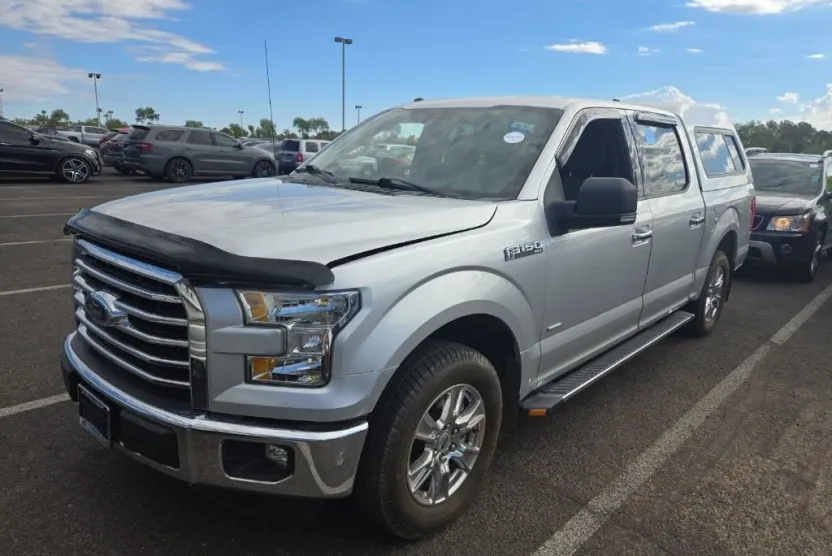 2016 Ford F-150 XLT photo 1