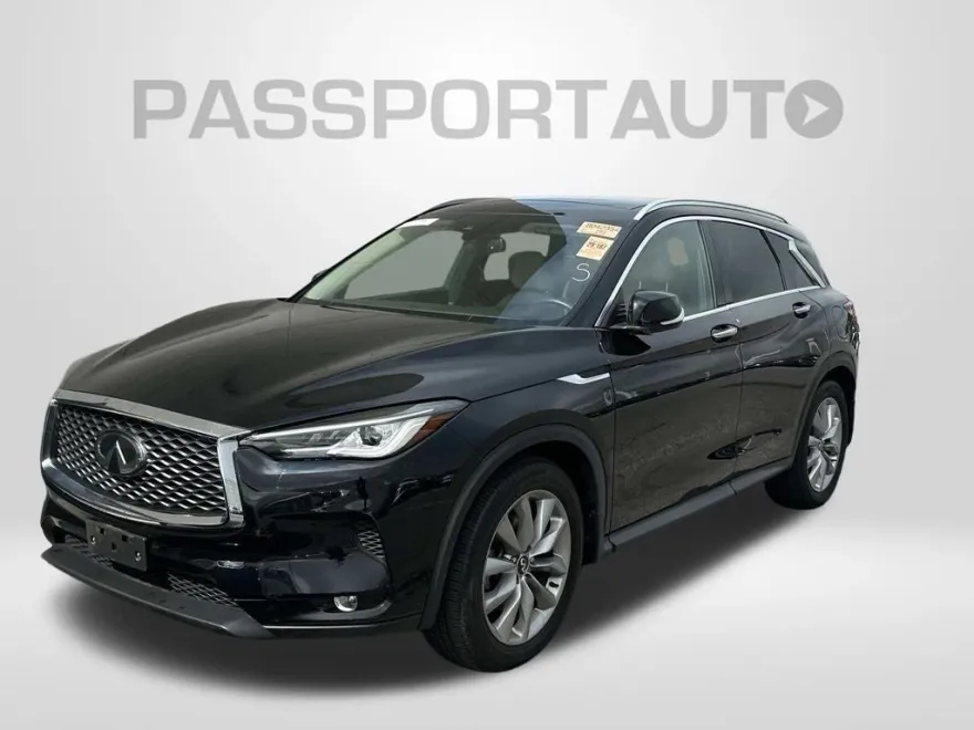 2022 Infiniti QX50 Luxe photo 1