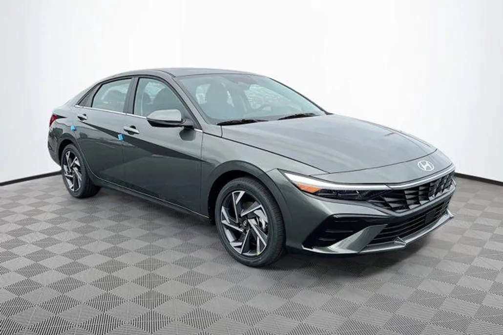 2025 Hyundai Elantra Hybrid Limited photo 1