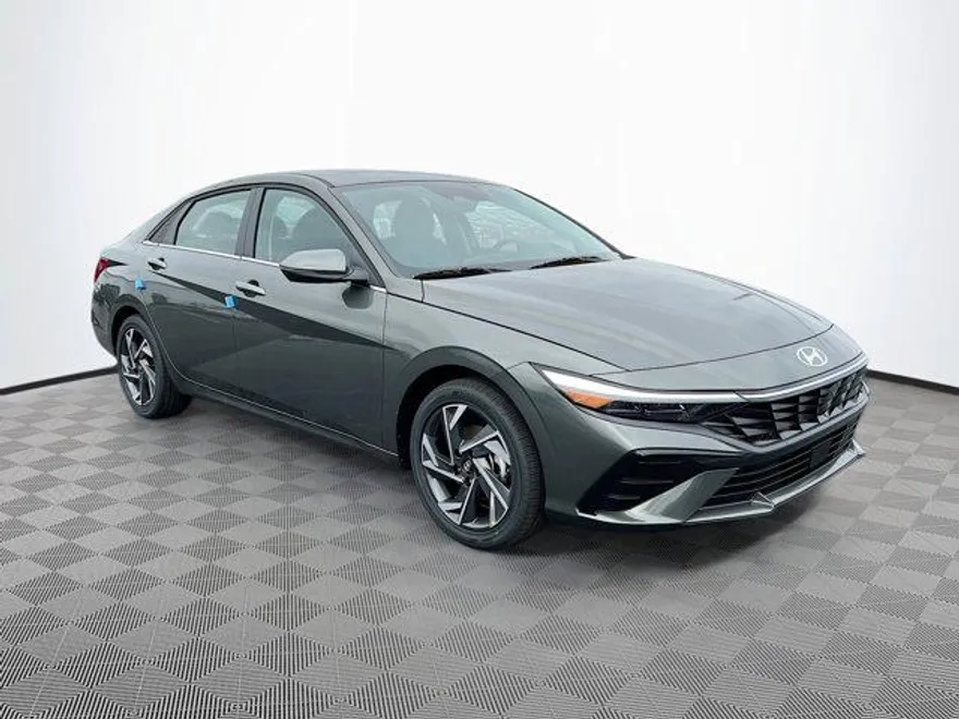2025 Hyundai Elantra Hybrid Limited photo 1