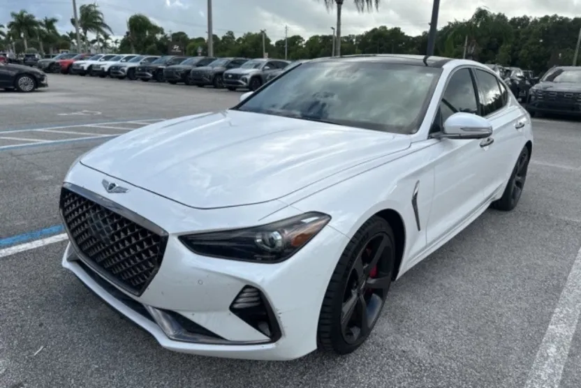 2020 Genesis G70 3.3T photo 1