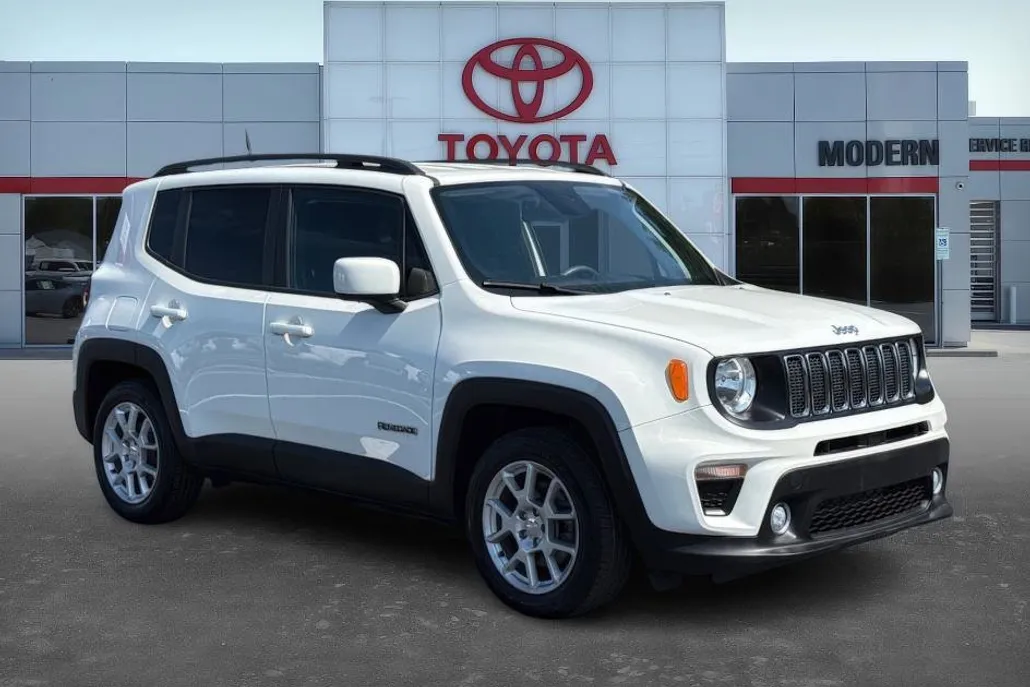 2019 Jeep Renegade Latitude photo 1