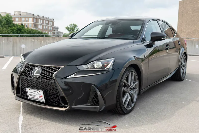 2017 Lexus IS 200t F SPORT photo 1