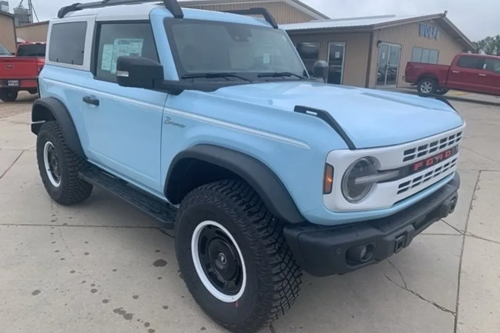 2024 Ford Bronco Heritage Limited First Edition photo 1
