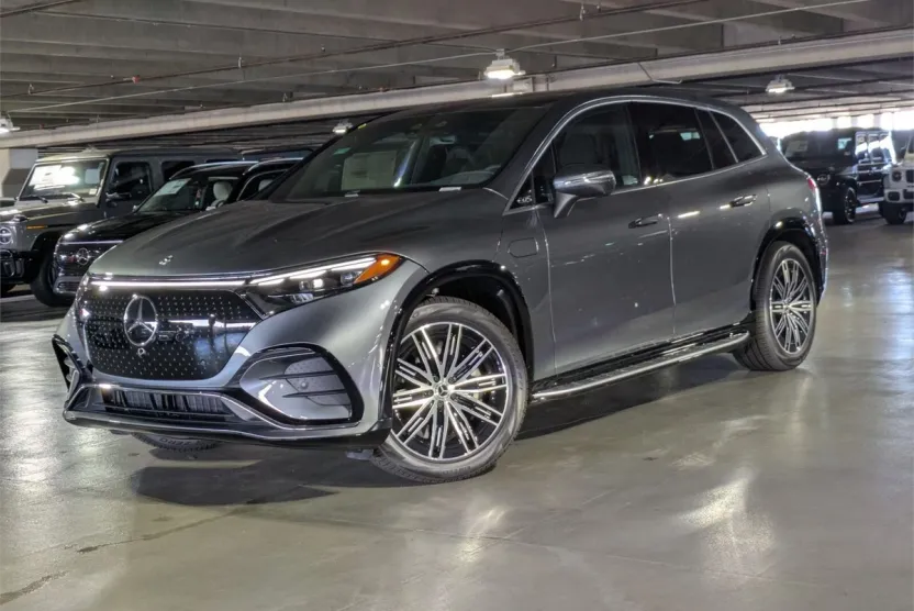 2026 Mercedes Benz EQS SUV 580 4MATIC photo 1