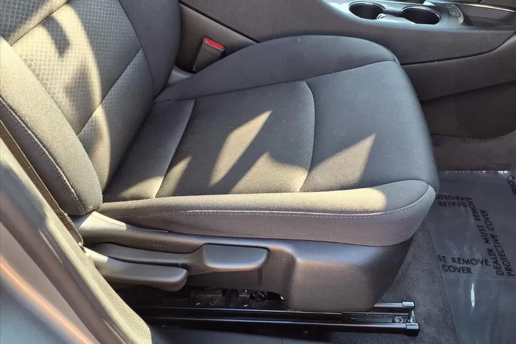 2024 Chevrolet Malibu 1LT photo 1