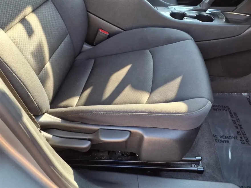 2024 Chevrolet Malibu 1LT photo 1