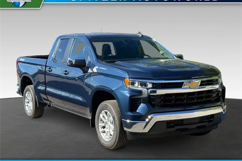 2022 Chevrolet Silverado 1500 LT photo 1