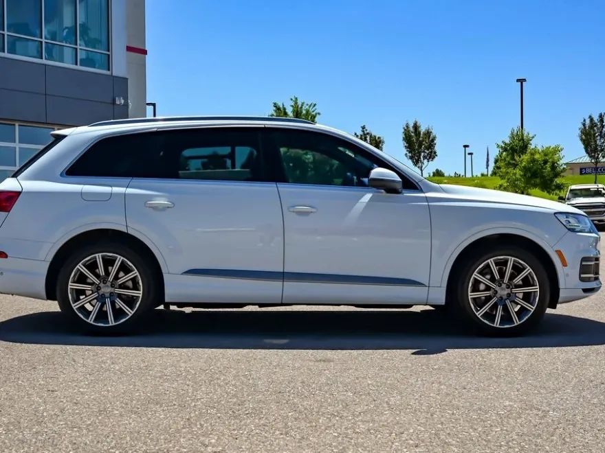 2019 Audi Q7 55 Premium Plus photo 1