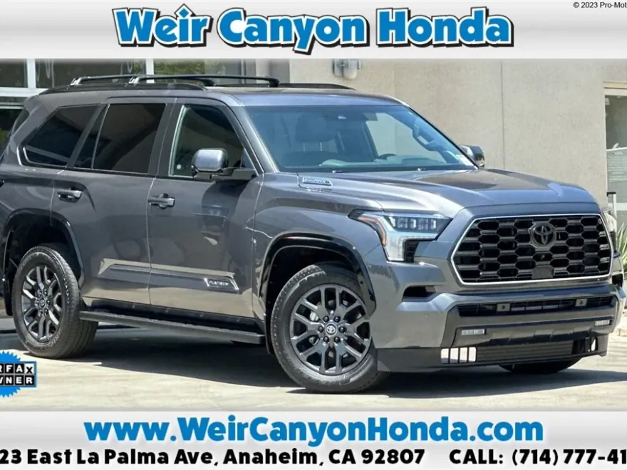 2025 Toyota Sequoia Platinum photo 1