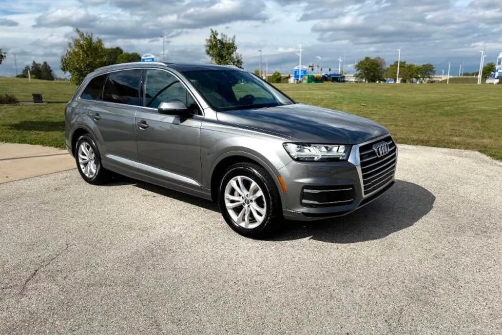 2017 Audi Q7 2.0T Premium Plus photo 1