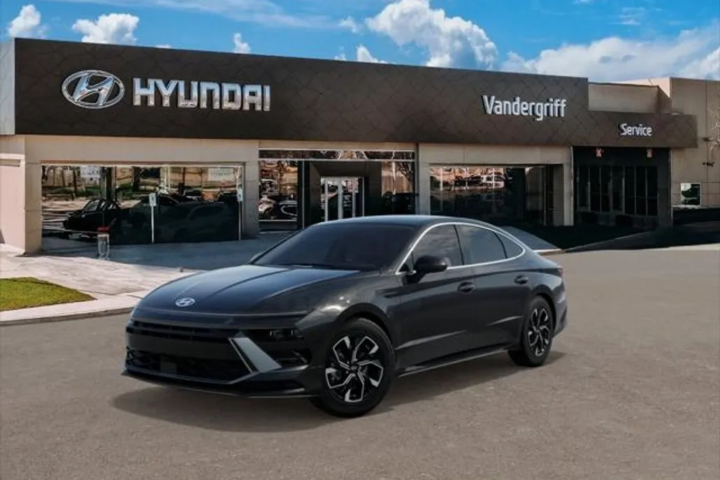2025 Hyundai Sonata SEL photo 1