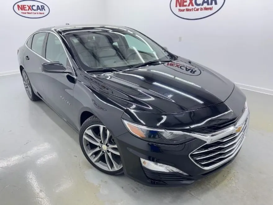 2021 Chevrolet Malibu photo 1