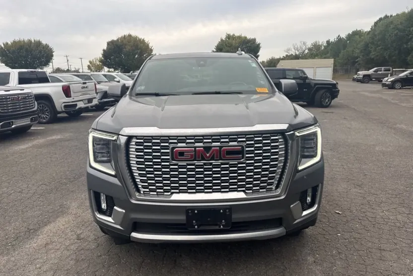2022 Gmc Yukon Denali photo 1