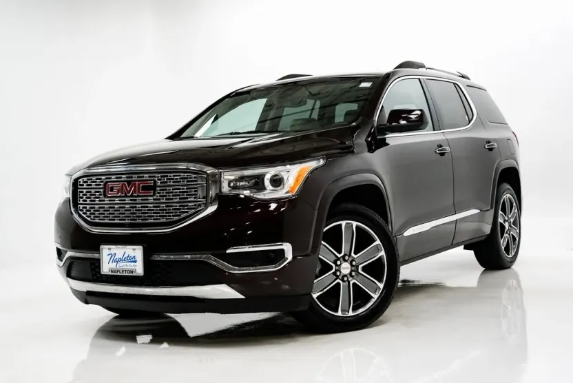 2017 Gmc Acadia Denali photo 1