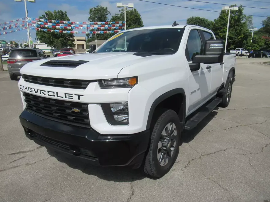 2021 Chevrolet Silverado 2500HD Custom photo 1