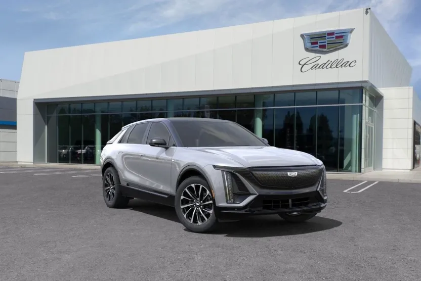 2025 Cadillac Lyriq Sport photo 1