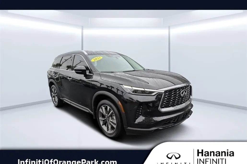 2023 Infiniti QX60 Luxe photo 1