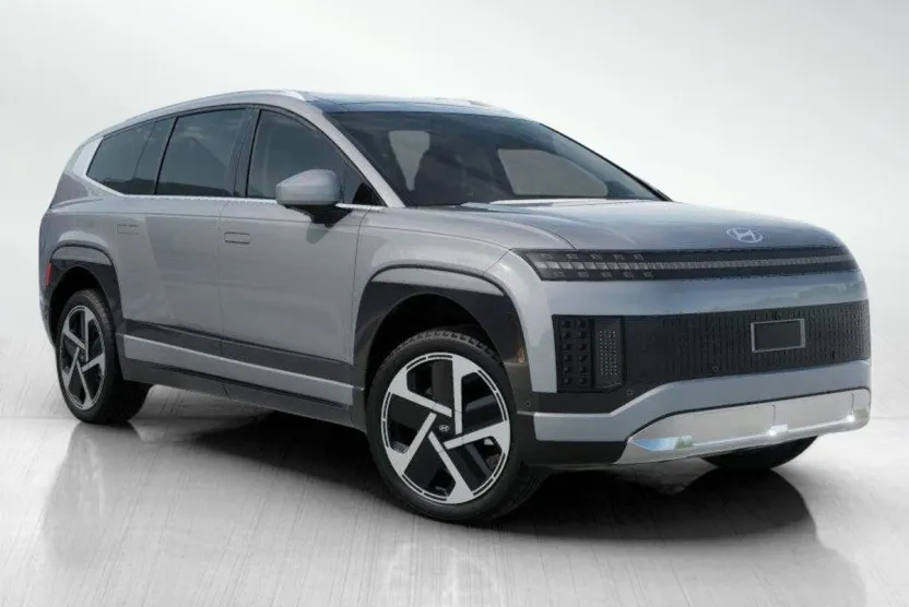 2026 Hyundai Ioniq Limited photo 1