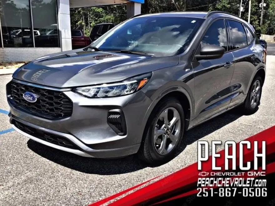 2023 Ford Escape ST-Line photo 1