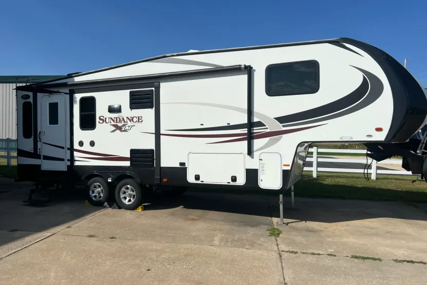 2017 Heartland Rv Gateway, Sundance FW, Sundance XLT FW, Sundance XLT TT, & Sundance TT photo 1