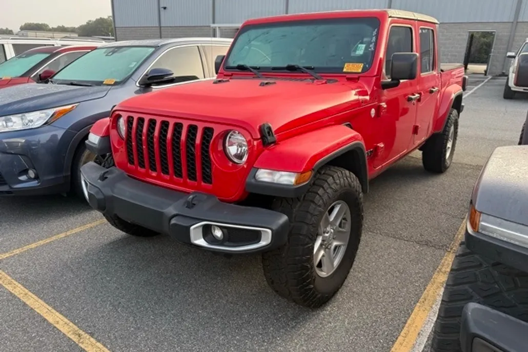 2021 Jeep Gladiator Sport photo 1