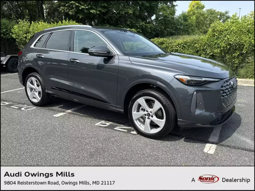 2025 Audi Q5 2.0T Premium Plus photo 1