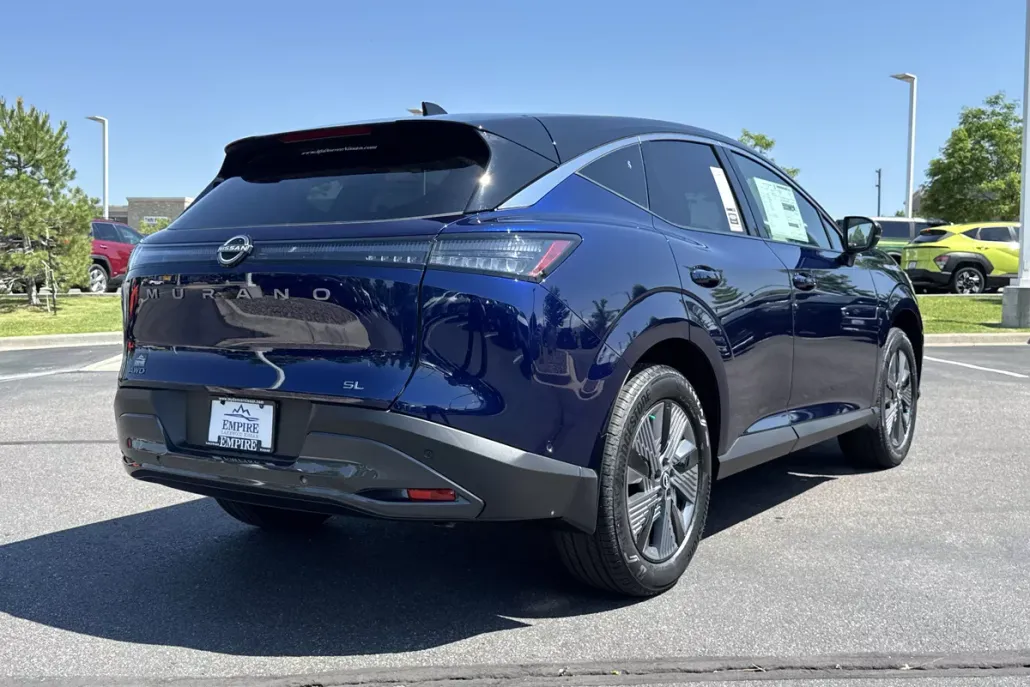 2025 Nissan Murano SL photo 1