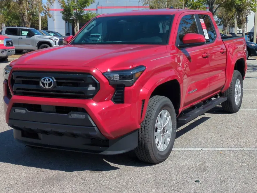 2025 Toyota Tacoma SR5 Double Cab photo 1