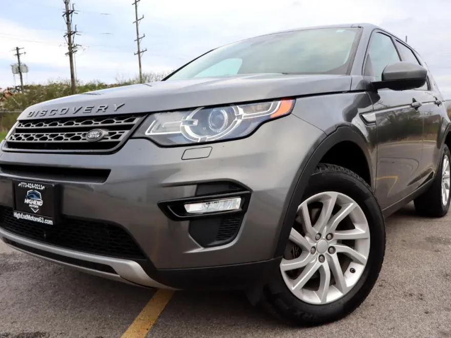 2016 Land Rover Discovery Sport HSE photo 1