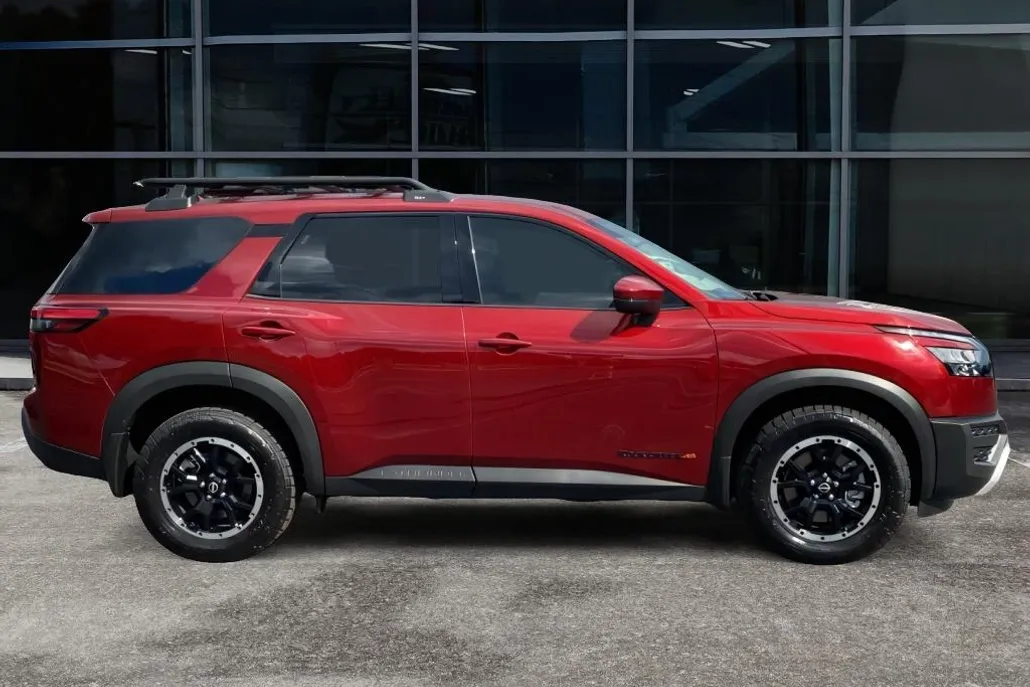 2025 Nissan Pathfinder Rock Creek photo 1