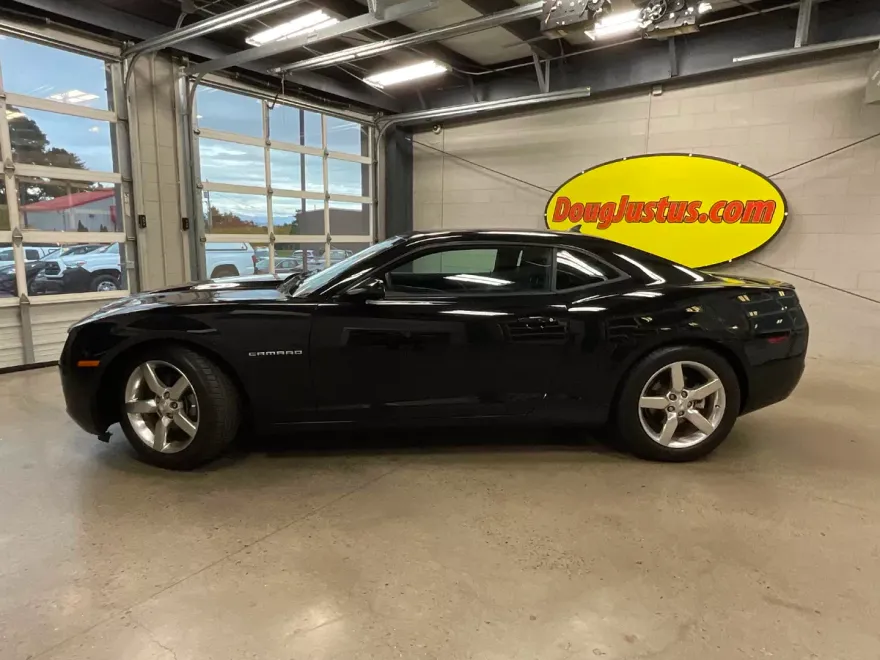 2012 Chevrolet Camaro 1LT photo 1