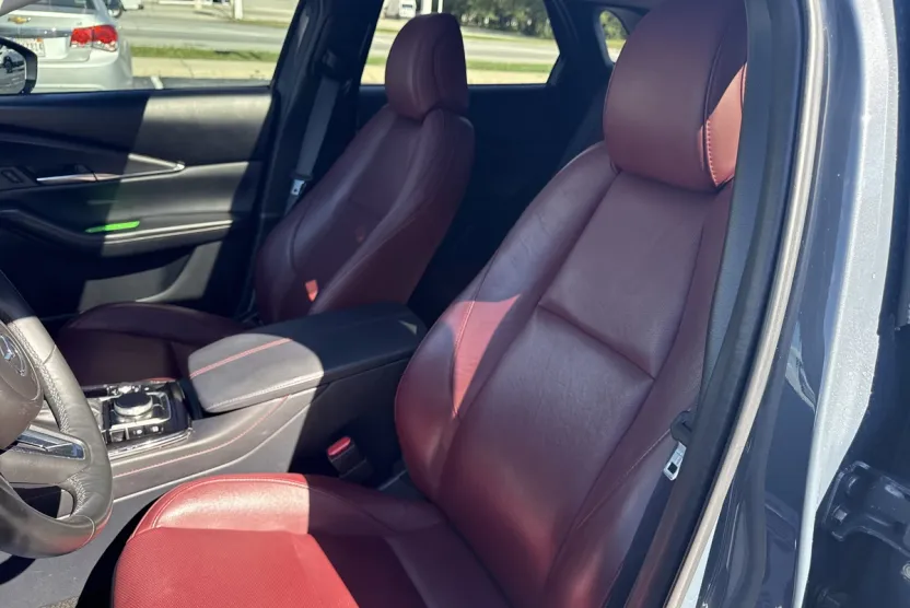 2024 Mazda CX-30 2.5 S Carbon photo 1