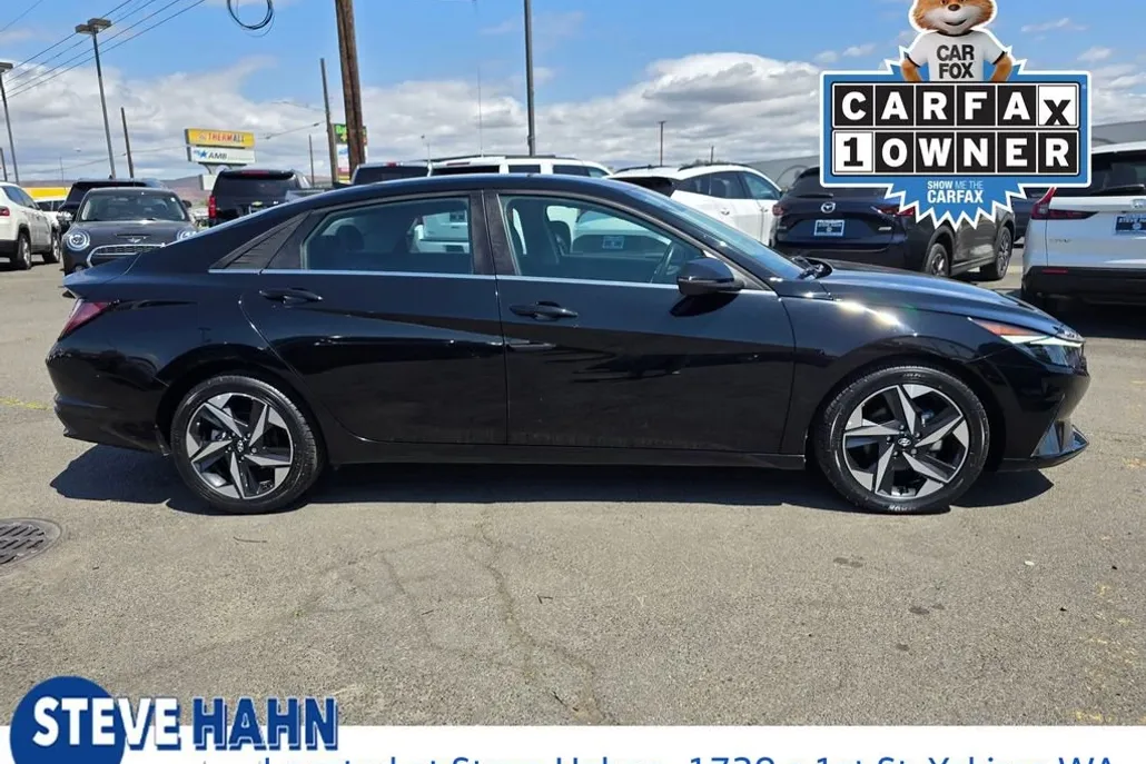 2022 Hyundai Elantra Hybrid Limited photo 1