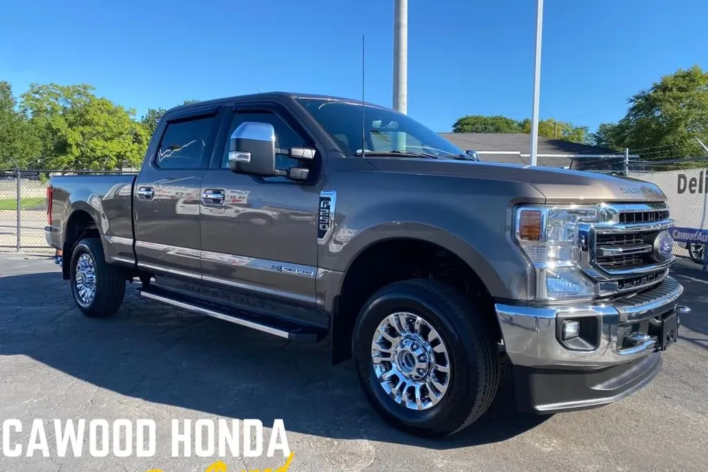 2022 Ford F-250 Lariat photo 1