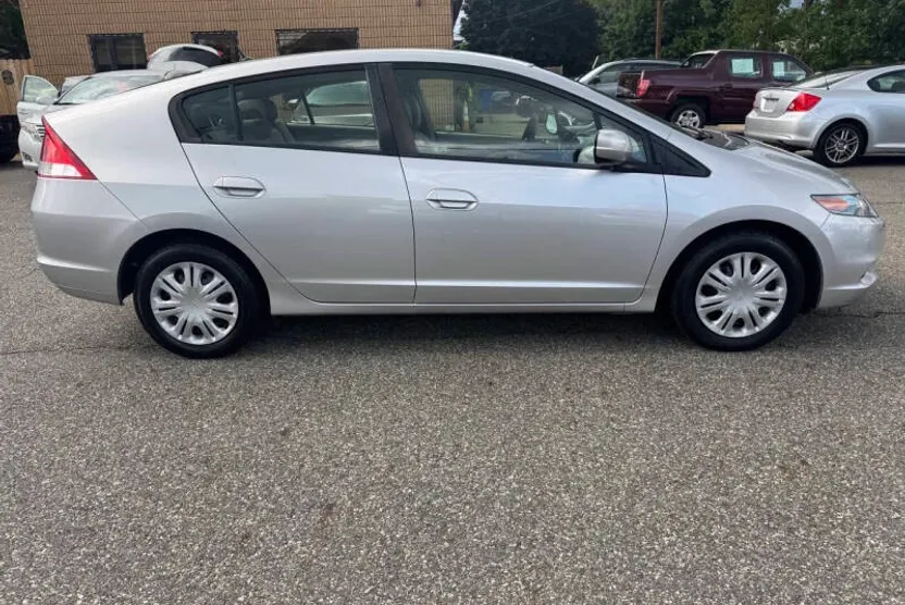 2010 Honda Insight LX photo 1