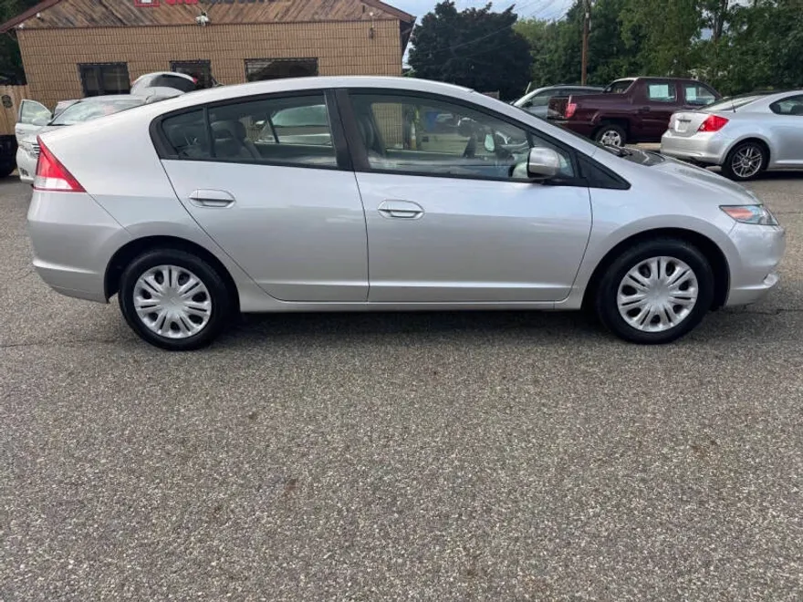 2010 Honda Insight LX photo 1