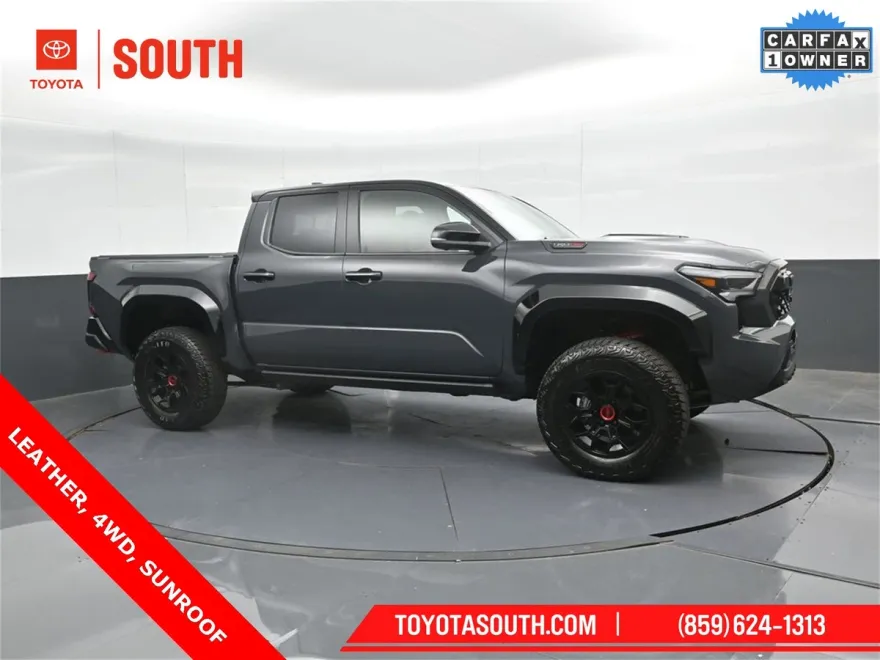 2025 Toyota Tacoma 4x4 TRD Pro photo 1