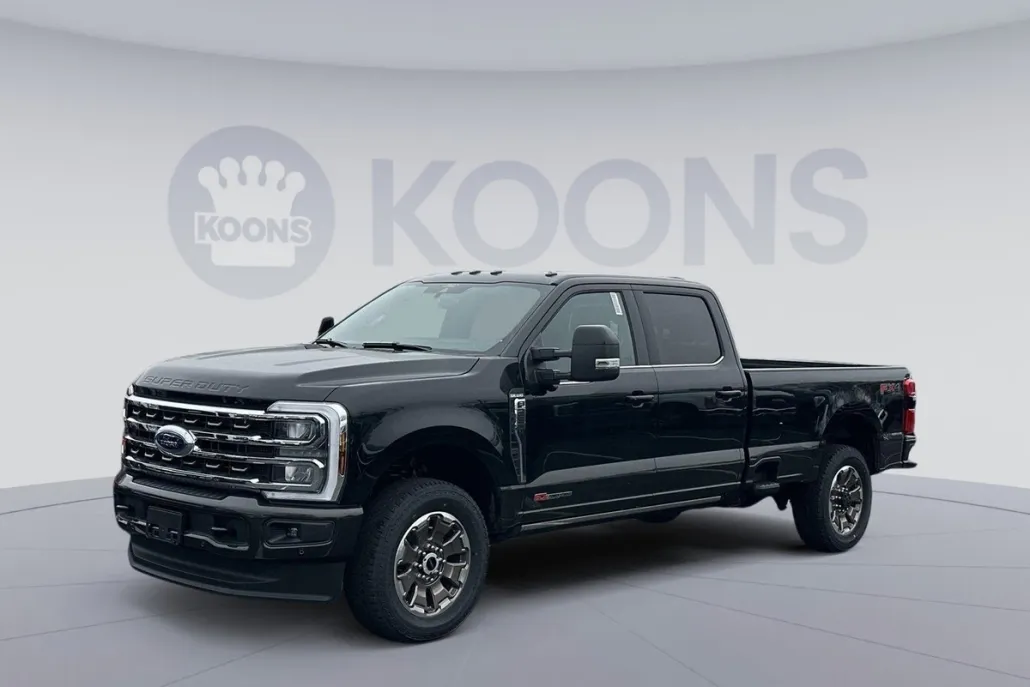 2025 Ford F-350 photo 1