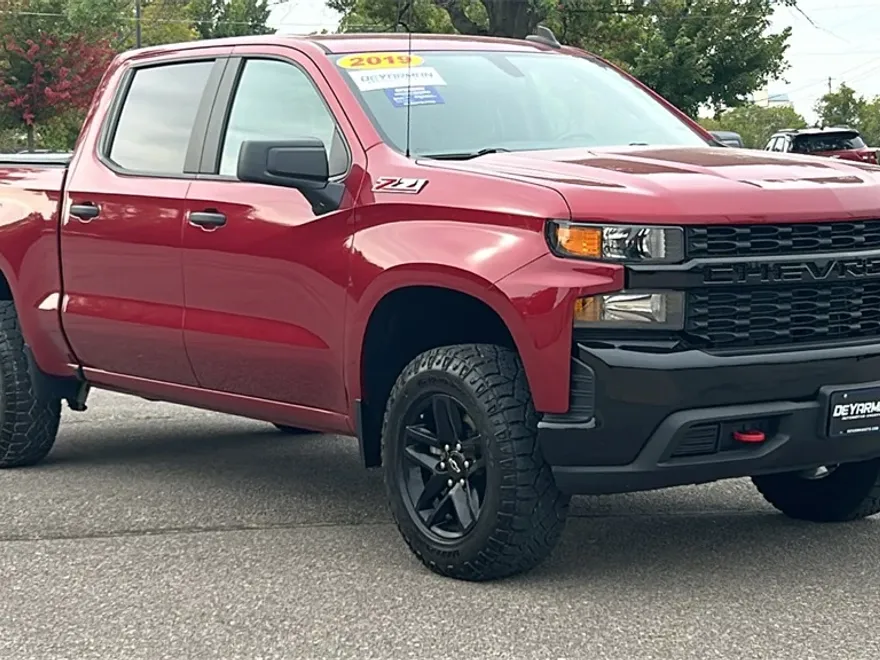 2019 Chevrolet Silverado 1500 Custom Trail Boss photo 1