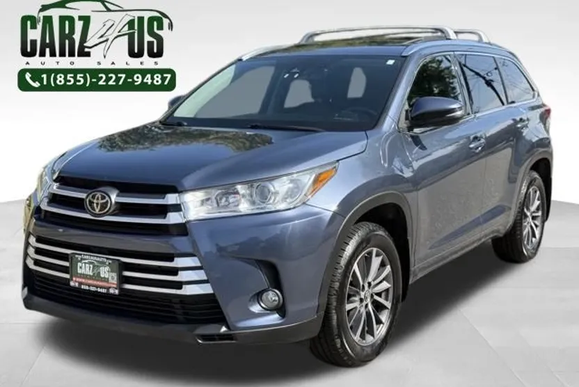 2017 Toyota Highlander SE XLE photo 1