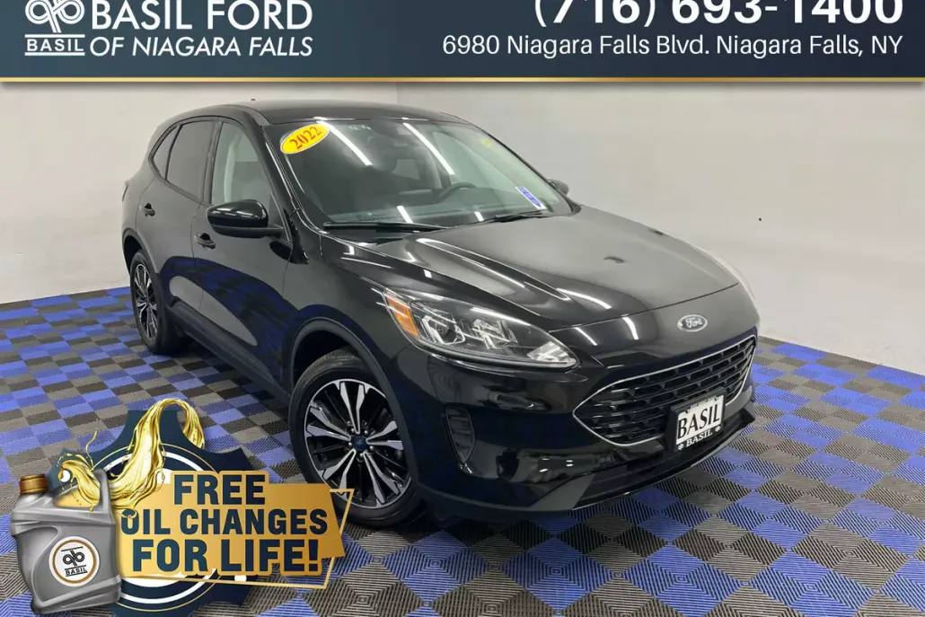 2022 Ford Escape SE photo 1