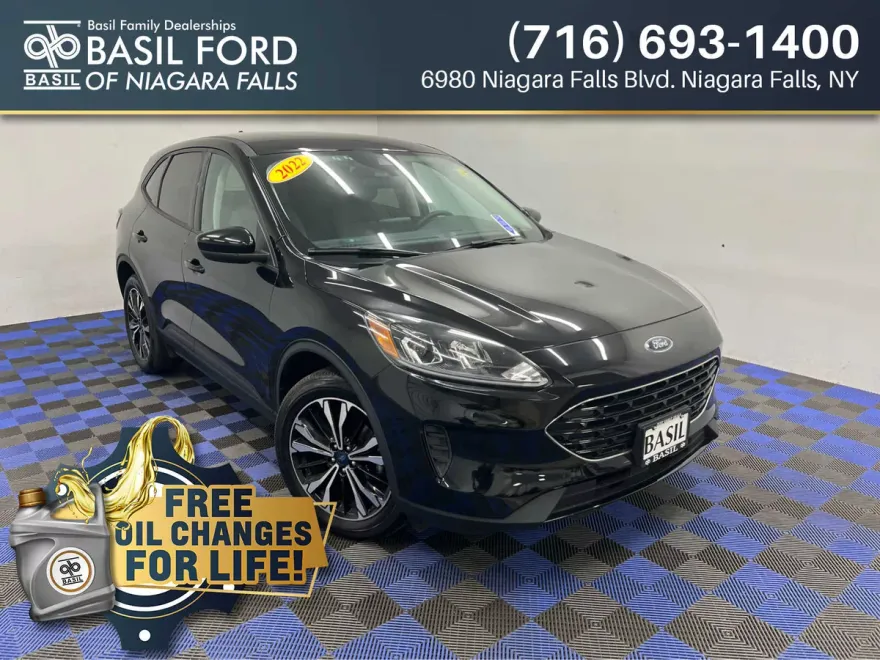 2022 Ford Escape SE photo 1