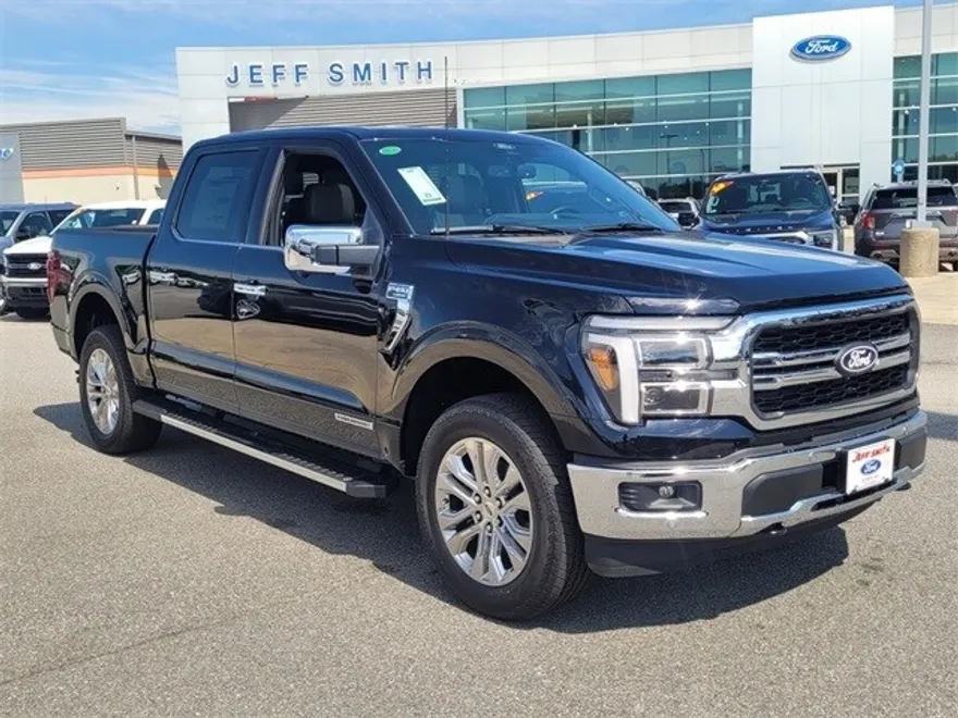 2025 Ford F-150 Lariat photo 1